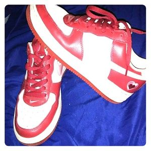 Womens size 7 1/2 nike